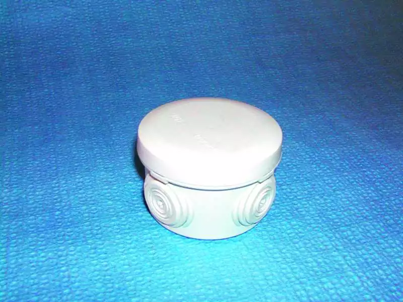 Retour Gratuit Boîte de dérivation ronde diamètre 70 mm épaisseur 35mm Couvercle clipsé