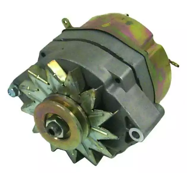 Offre Spéciale Alternateur neuf 61A 3 fils régulateur incorporé Merc OMC Pleasurecraft Volvo