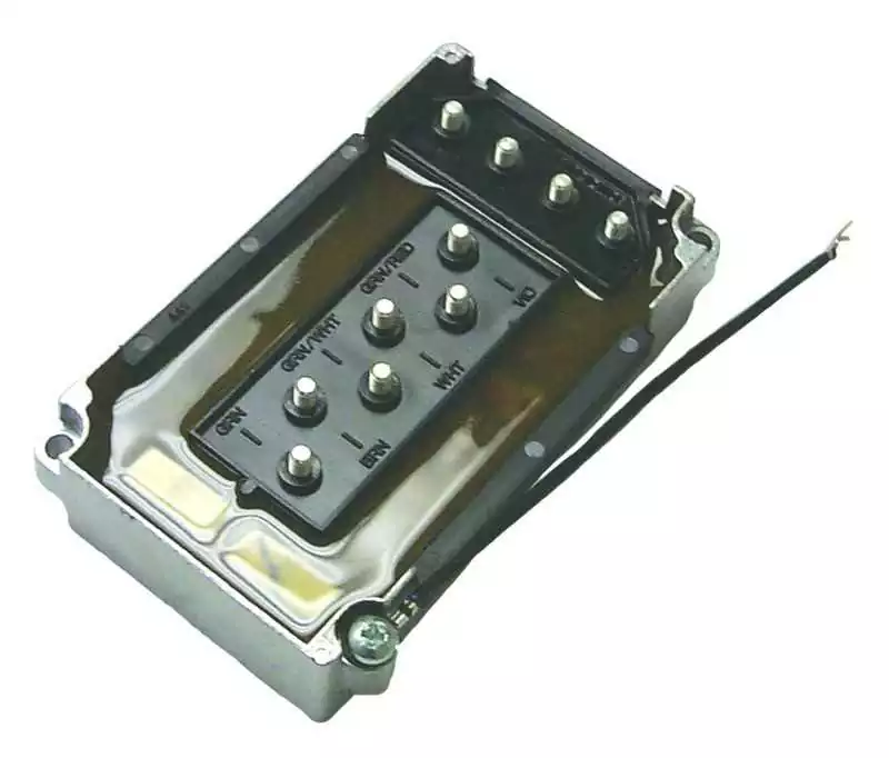 Boîtier électronique 50-60-65-70-75-80-90 CV 3 cylindres 90-115 6 cylindres V135 V150 V175 V200 V200 V225 Dernier Modèle