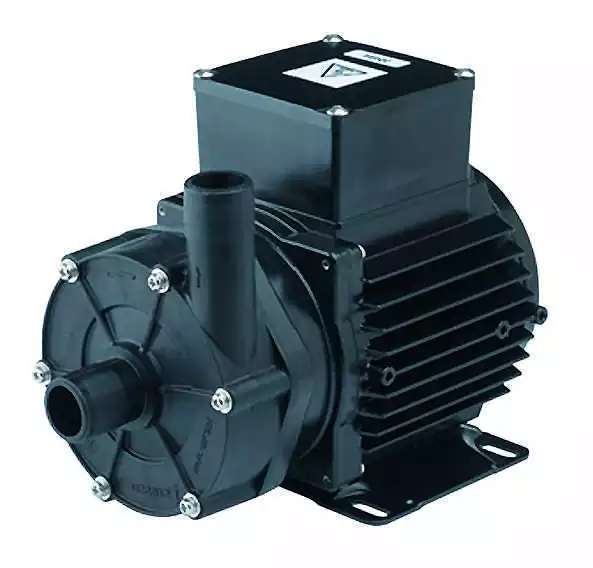 Pompe eau de mer entrainement magnétique 230V 50HZ 3360L/h Remise