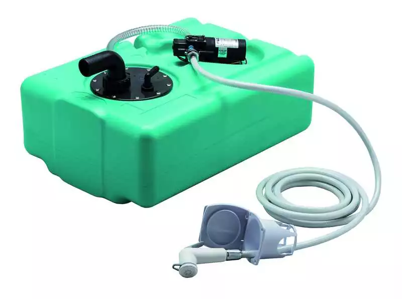 Kit douche 39 Litres avec réservoir rigide douchette et pompe 12V 4 L/min Offre Limitée