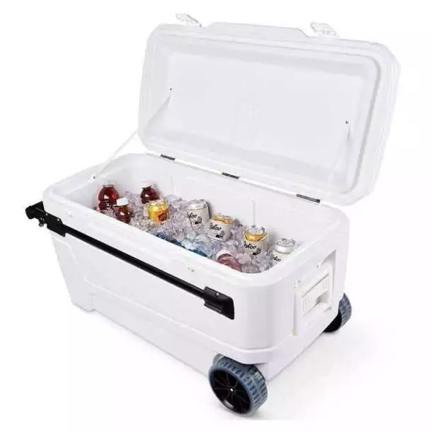 Vente Flash Glacière marine ultra glide 110 roller 104 Litres