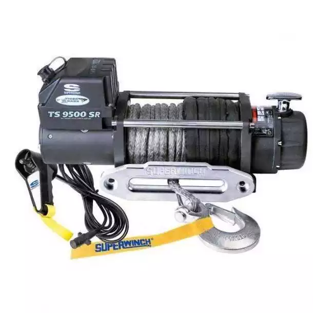 Prix Cassé Treuil électrique Tiger Shark 9500 4309kg 12V câble synthétique