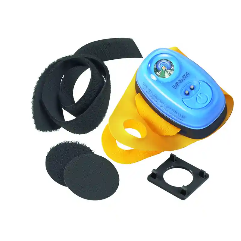 Must-Have Plastimo feu flash w3 avec supports universels