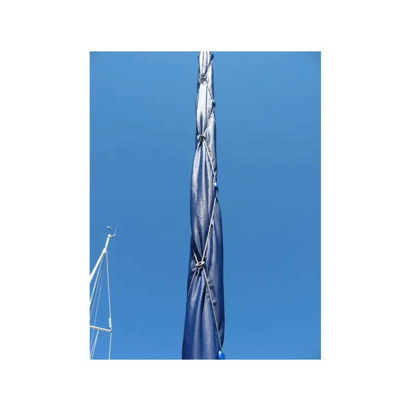 12seemeilen Housse de protection pour enrouleur de foc bleu - Longueur 8,50 m bleu Prix Cassé