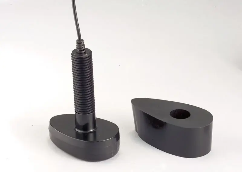Sonde traversante plastique Quadrifaisceaux Humminbird Marque