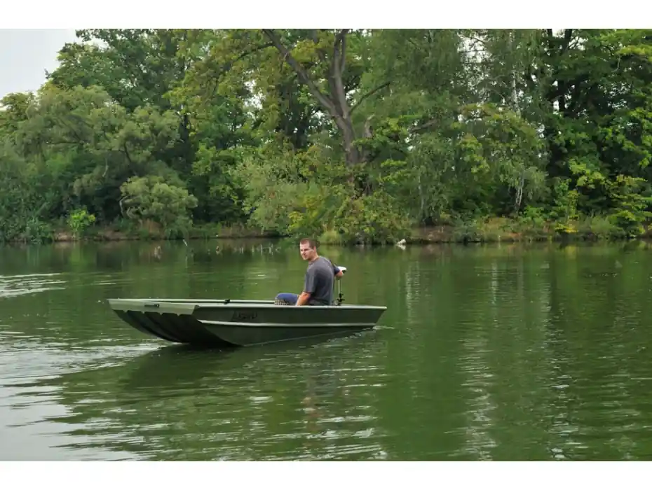 Satisfait Ou Remboursé Jon boat LUGAFO 3.90 m