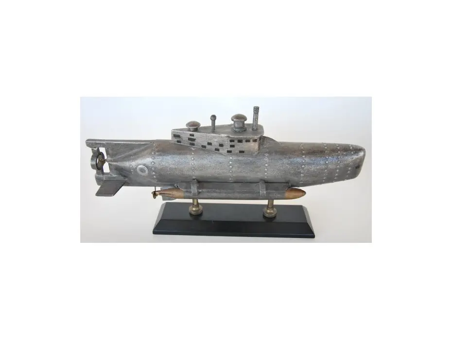 Maquette SOUS-MARIN SEEHUND 35CM Nouveauté